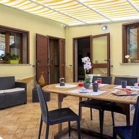 Maestrale Con Veranda Coperta Giardino 4 3 Bagni * 阿尔盖罗
